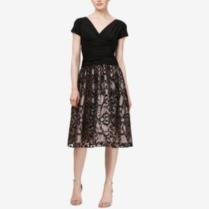 Sally Lou women's Dress CAP SLEEVE PARTY W GLITT